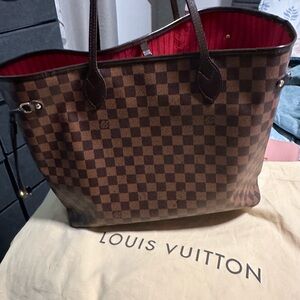 Louis Vuitton Brown and Red Tote Bag Iconic Design